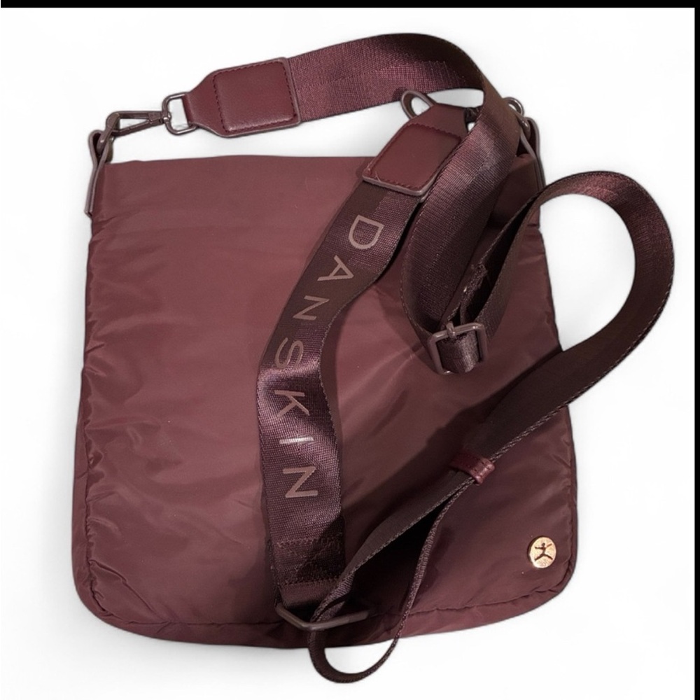 Danskin Padded Crossbody Marroon Logo bag Adjustable Big Guitar Strap NWOT